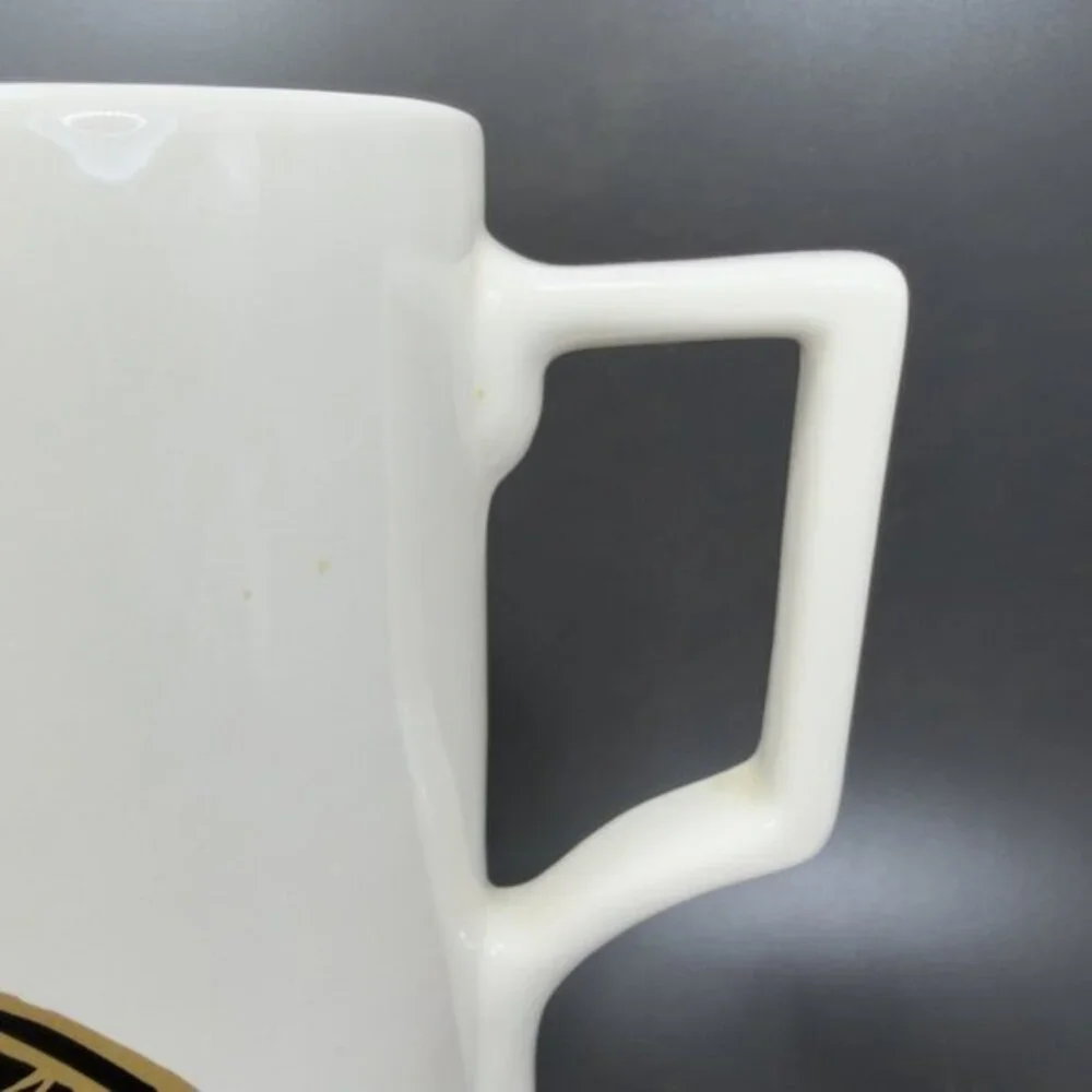 Patch‎ NYC Target Pitcher Woodpecker Black Bird Woodland 48 oz 6 cup Stoneware